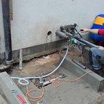 Vrtání prostupů pro trubky od tepelných čerpadel