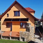 Solární systém pro ohřev vody v rodinném domě na Pelhřimovsku.