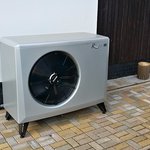Tepelné čerpadlo vzduch/voda EcoAir 410 v rodinném domě